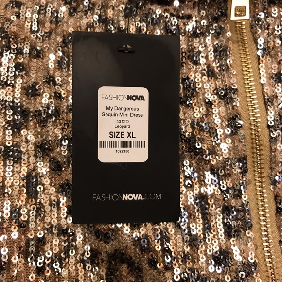 FASHION NOVA BRAND NEW WITH TAG! - Picture 4 of 6